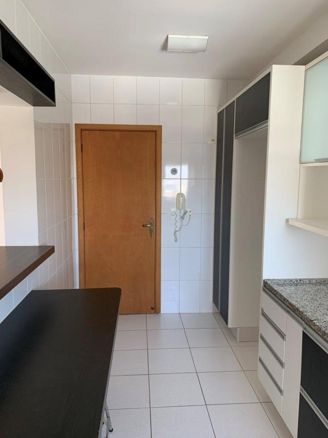 Apartamento à venda com 3 quartos, 102m² - Foto 12