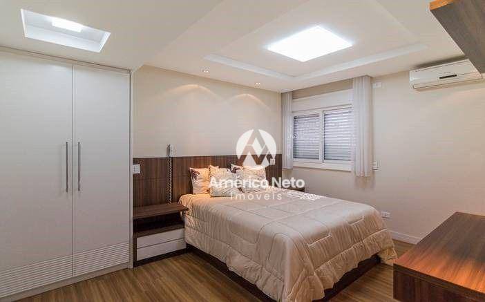 Apartamento para alugar com 4 quartos, 200m² - Foto 30