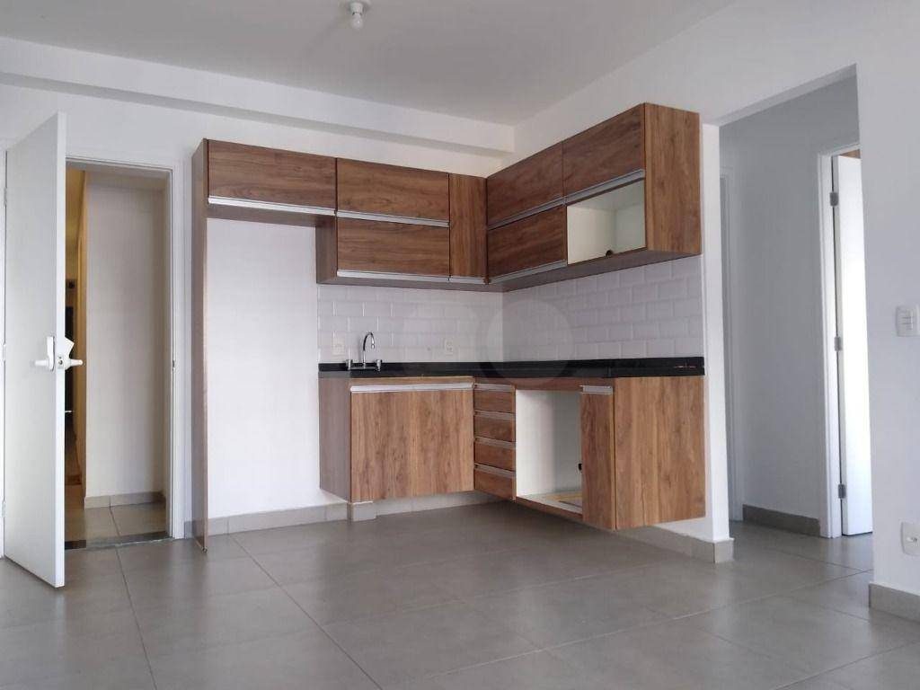 Apartamento à venda com 1 quarto, 38m² - Foto 1