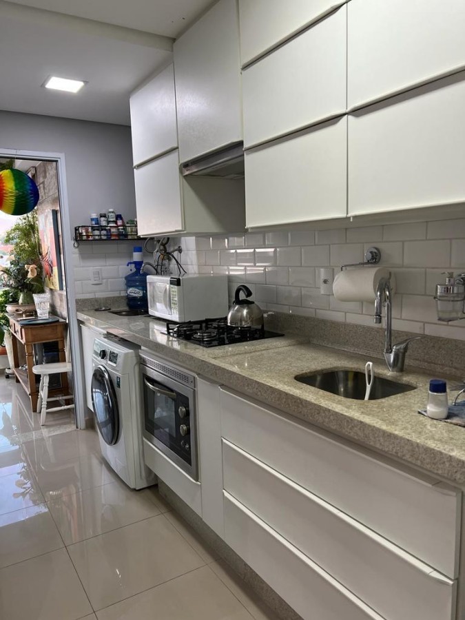 Apartamento à venda com 3 quartos, 94m² - Foto 9