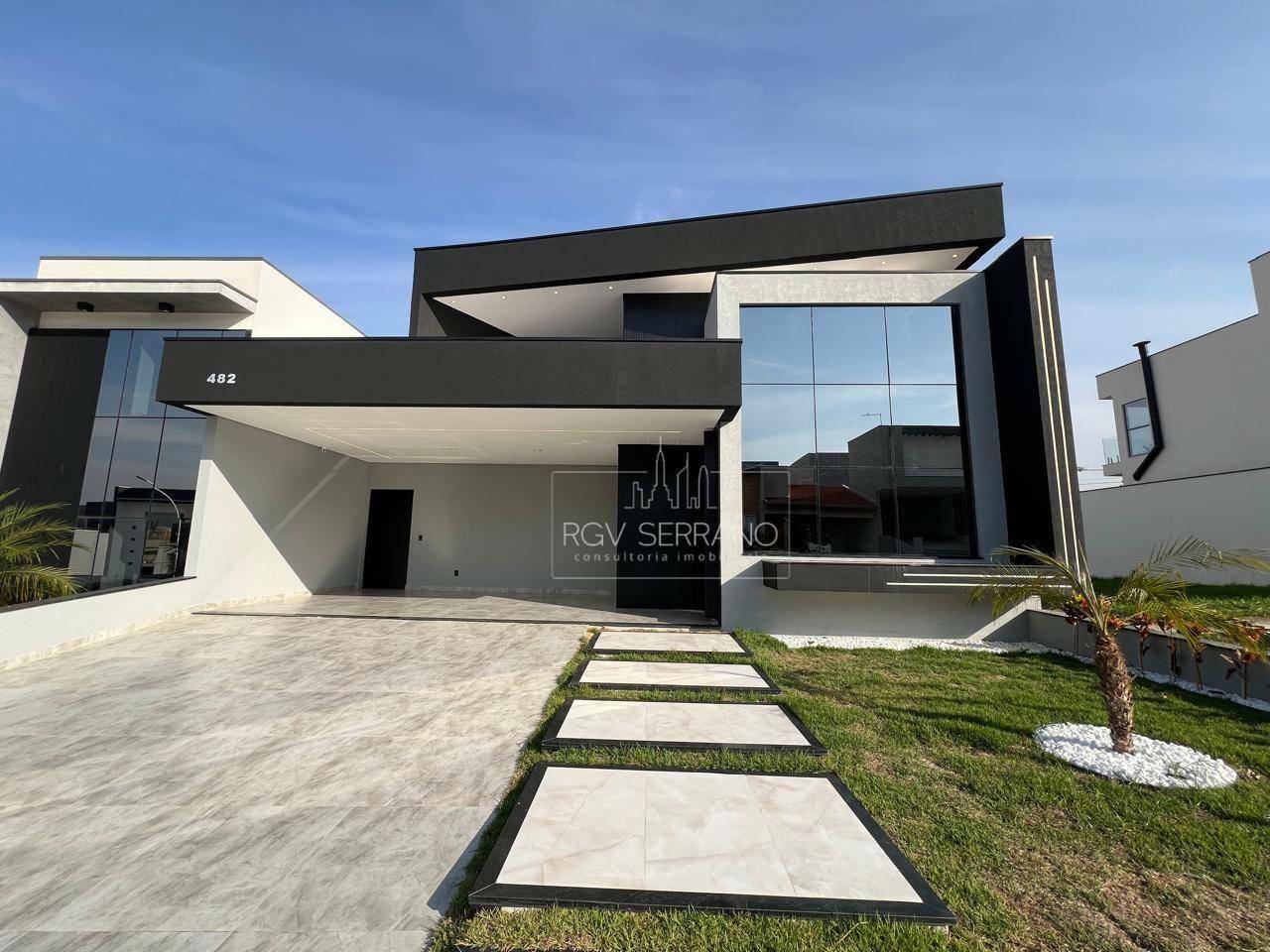 Casa de Condomínio à venda com 4 quartos, 248m² - Foto 2