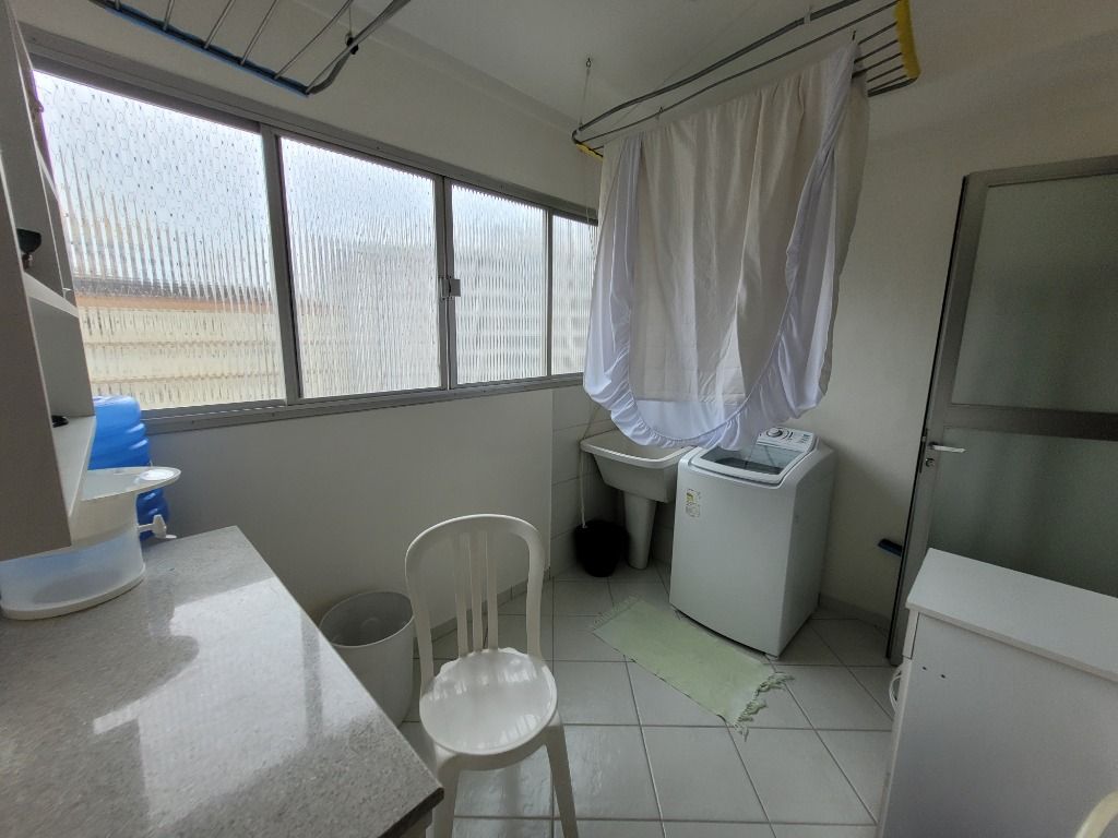 Apartamento à venda com 3 quartos, 121m² - Foto 24