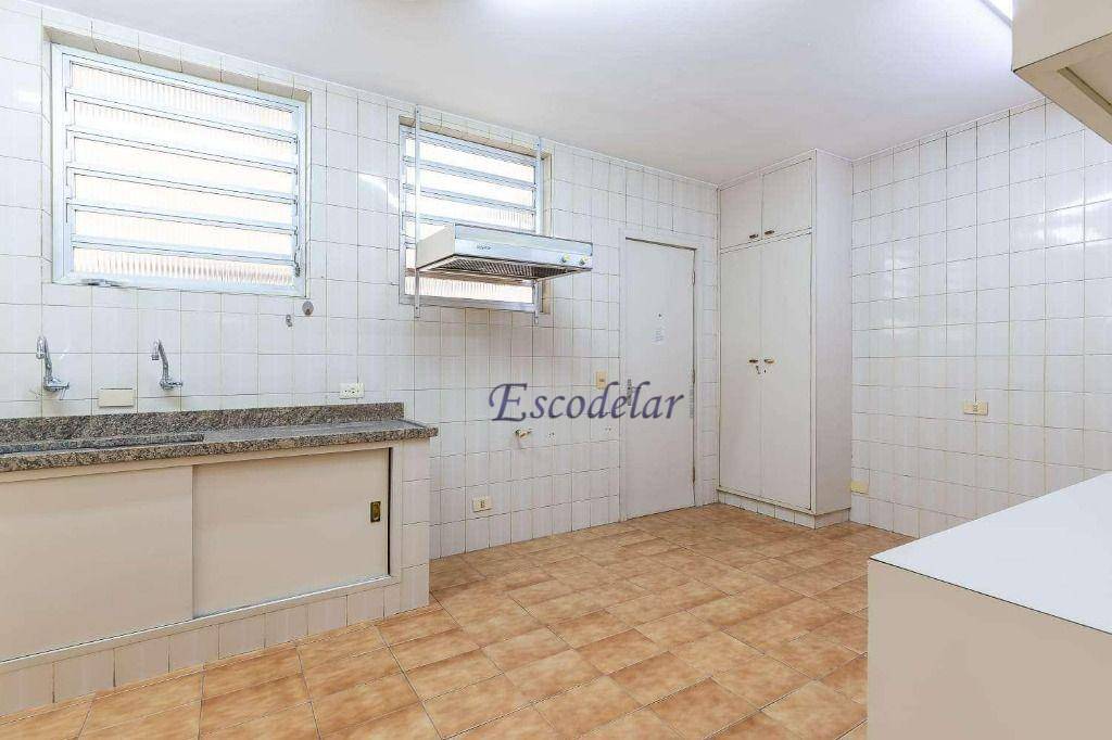 Apartamento à venda com 3 quartos, 139m² - Foto 25