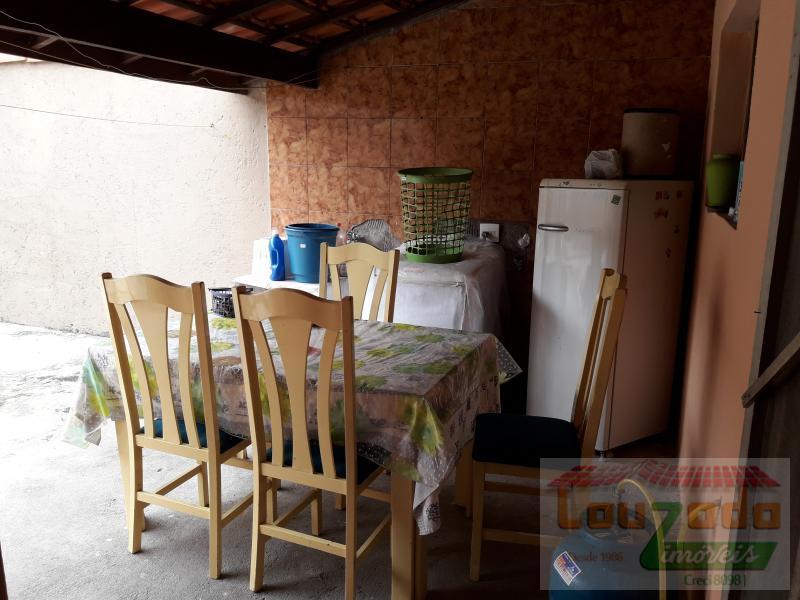 Casa à venda com 3 quartos, 300m² - Foto 12