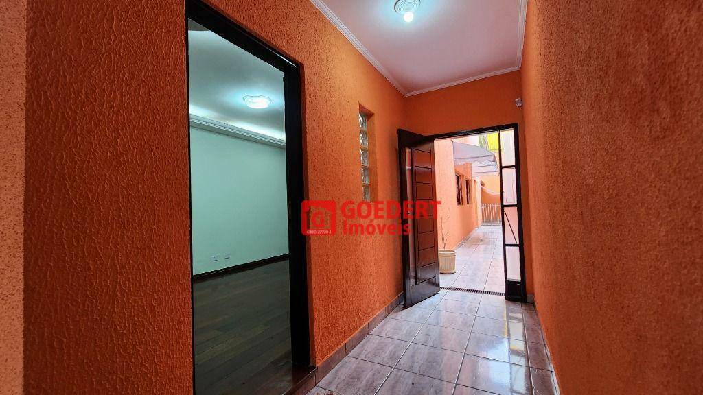 Sobrado à venda com 3 quartos, 220m² - Foto 7