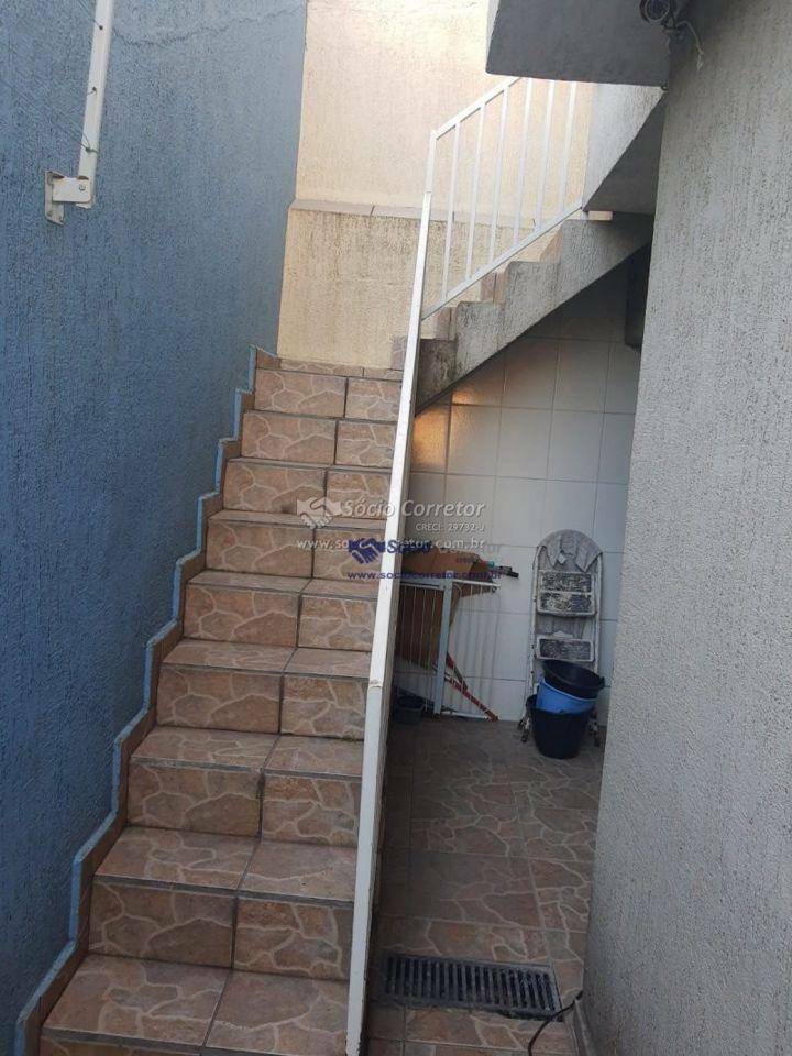 Sobrado à venda com 3 quartos, 120m² - Foto 18