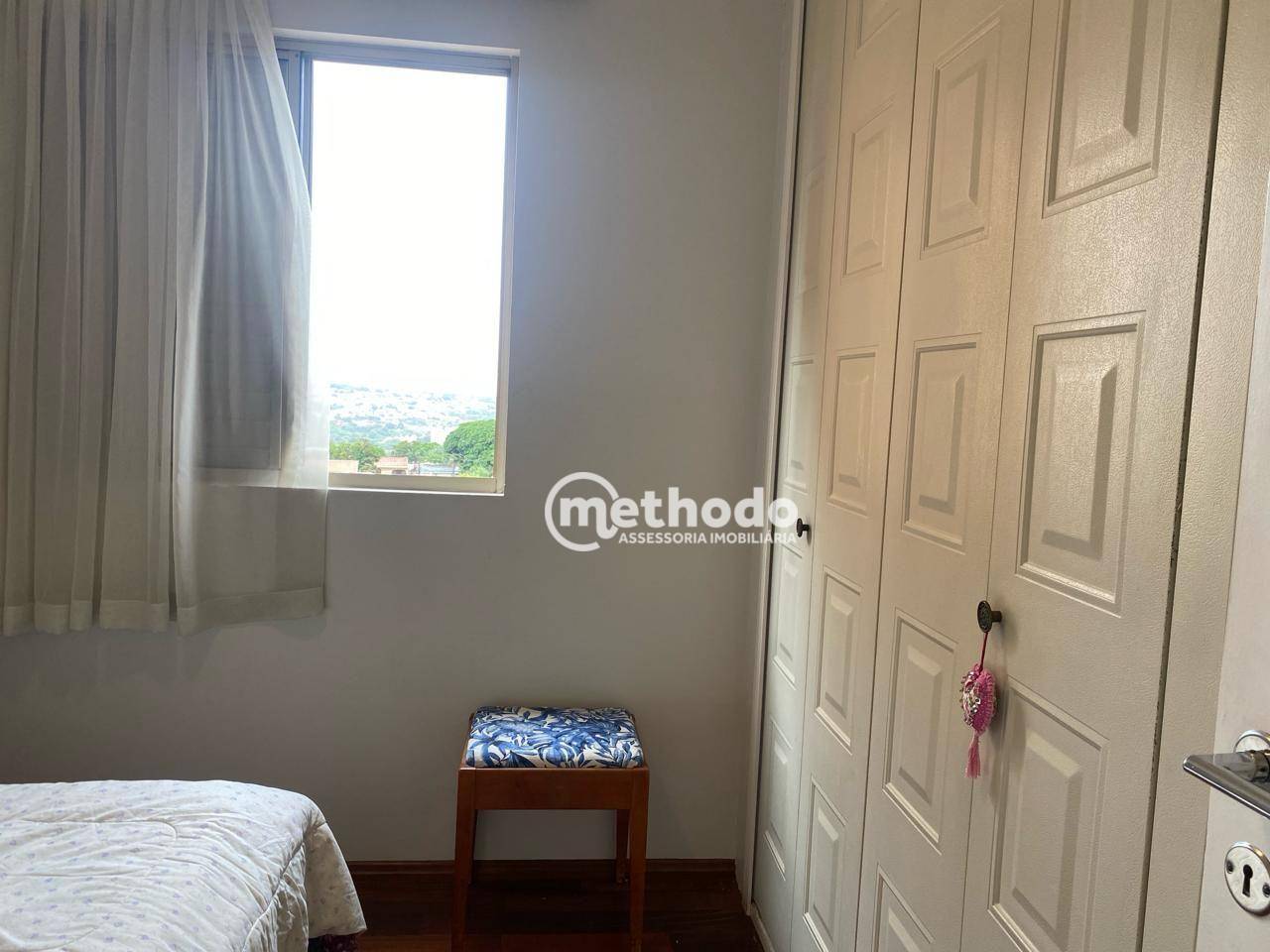 Apartamento à venda com 3 quartos, 75m² - Foto 10