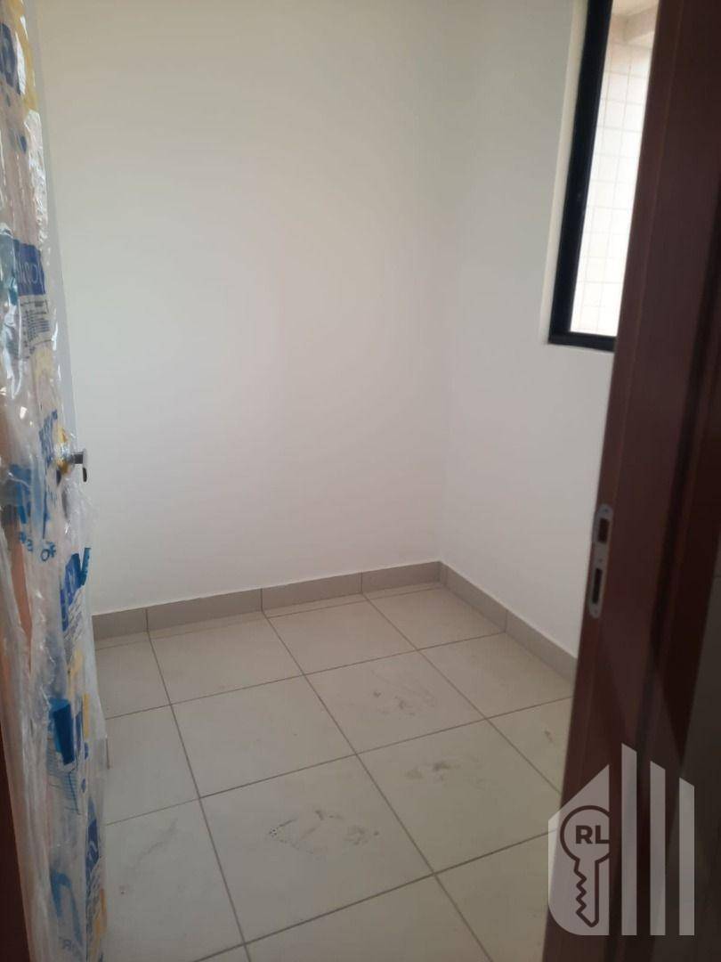 Apartamento à venda com 3 quartos - Foto 15