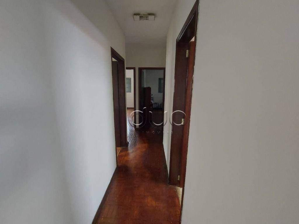 Casa à venda com 3 quartos, 162m² - Foto 9