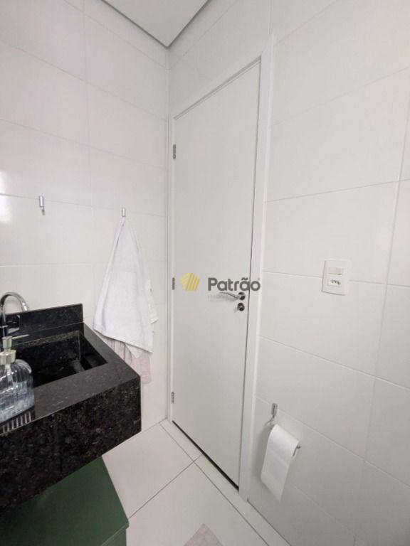 Cobertura à venda com 2 quartos, 120m² - Foto 12