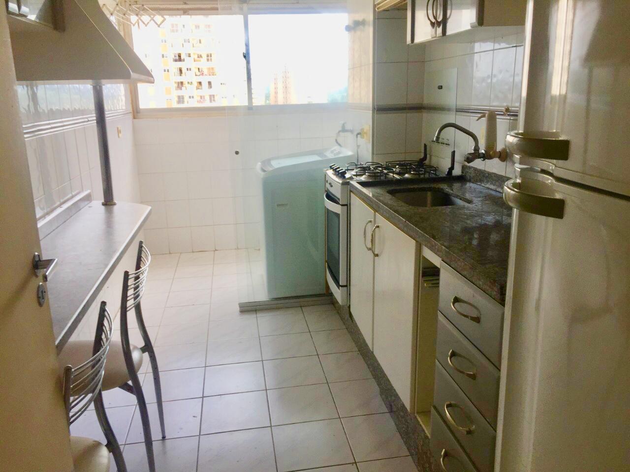 Apartamento à venda com 2 quartos, 58m² - Foto 10