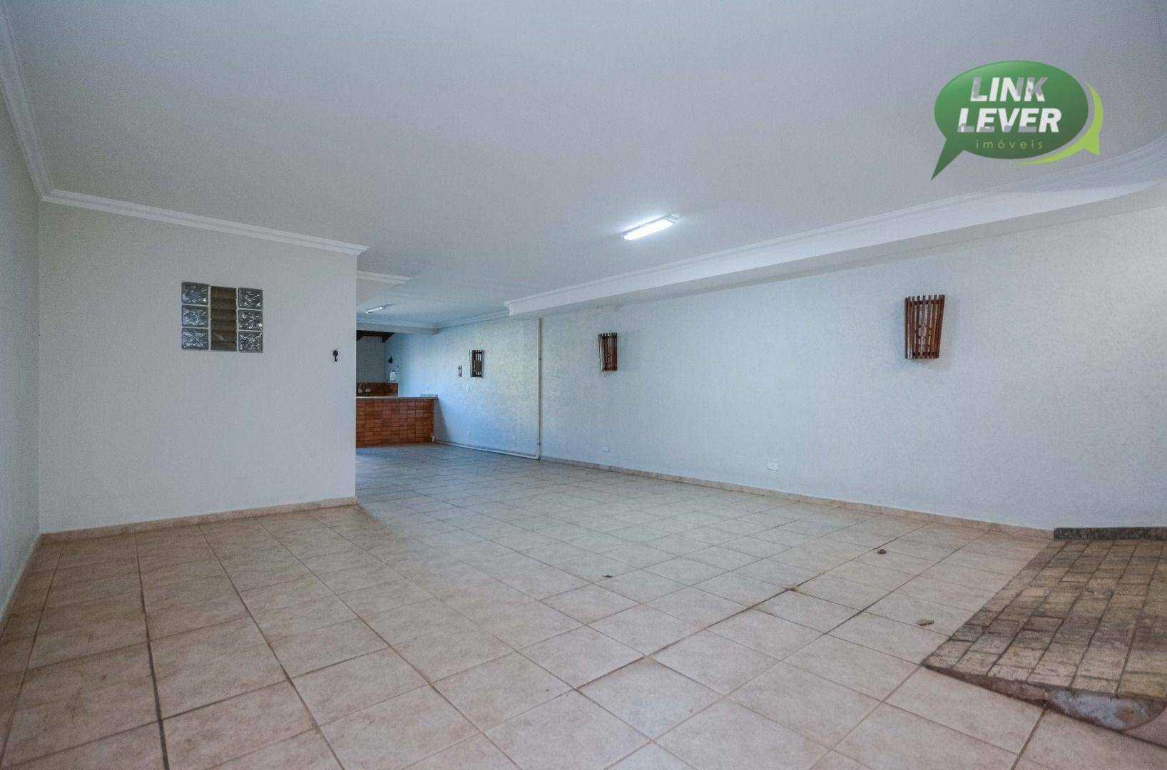 Sobrado para alugar com 3 quartos, 253m² - Foto 54