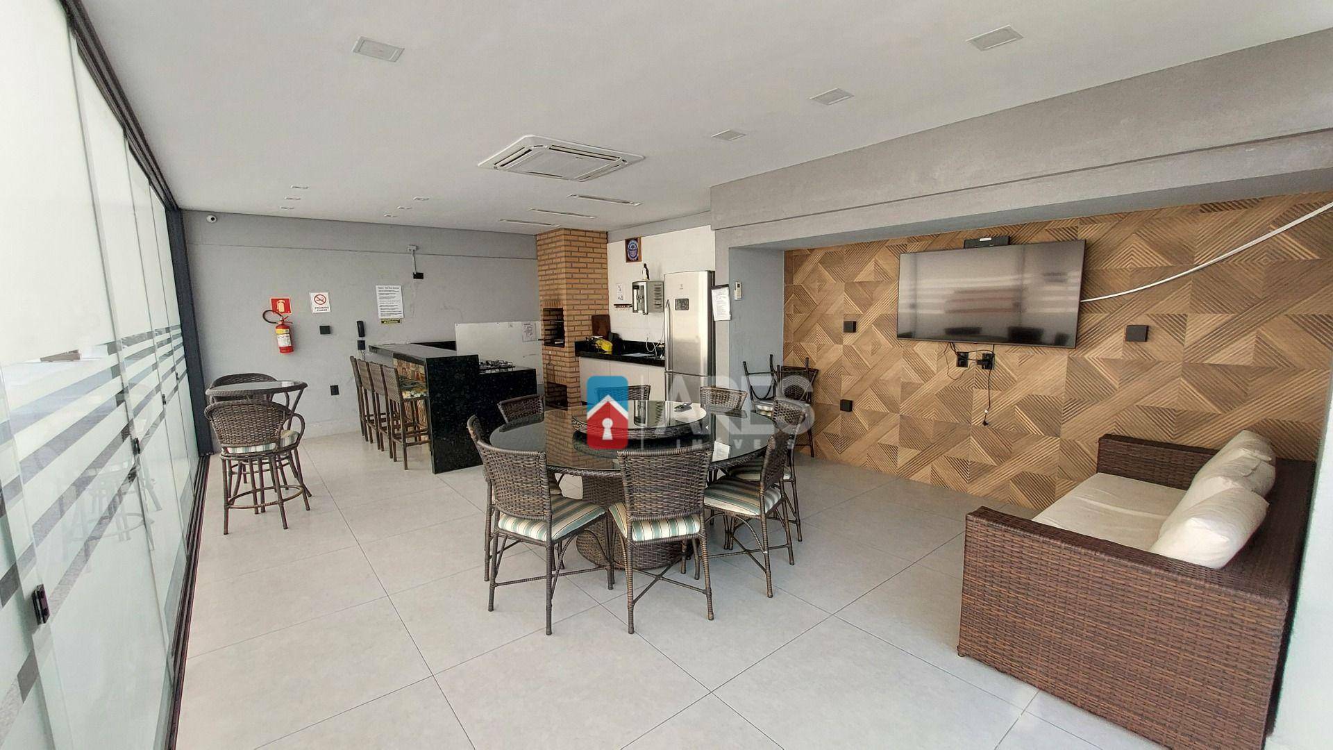 Apartamento para alugar com 2 quartos, 54m² - Foto 10