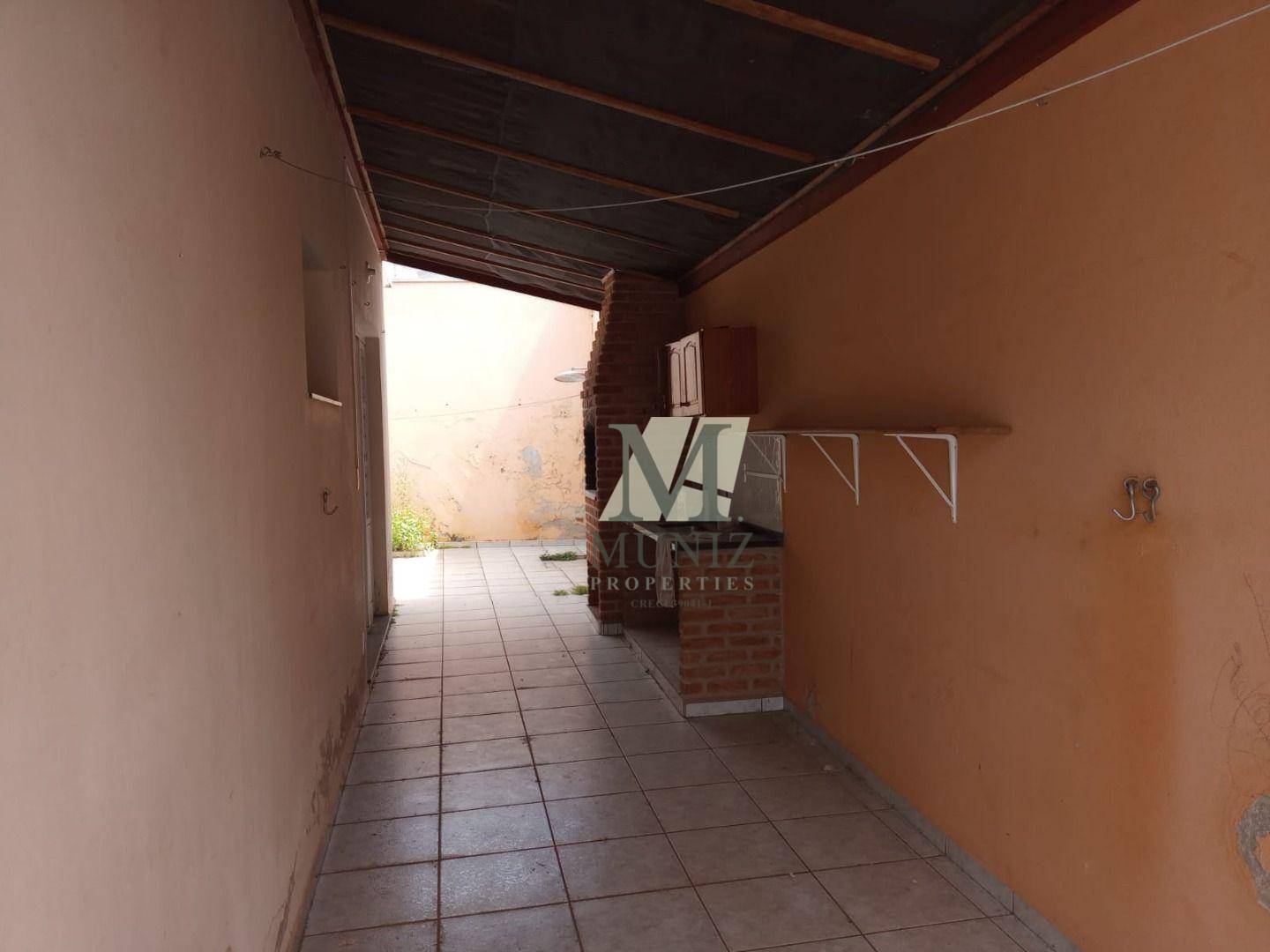 Casa à venda com 4 quartos, 250m² - Foto 29