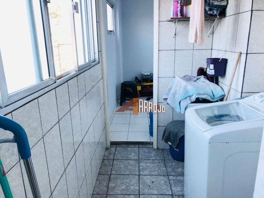 Apartamento à venda com 2 quartos, 63m² - Foto 19