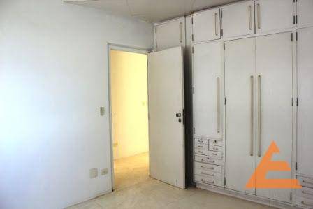 Apartamento à venda com 3 quartos, 642m² - Foto 19