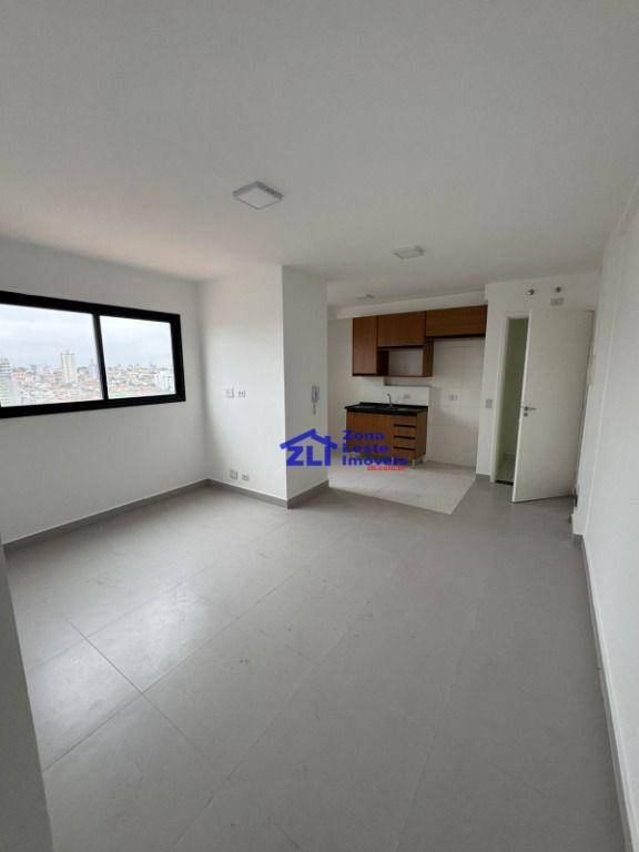 Apartamento para alugar com 2 quartos, 50m² - Foto 12