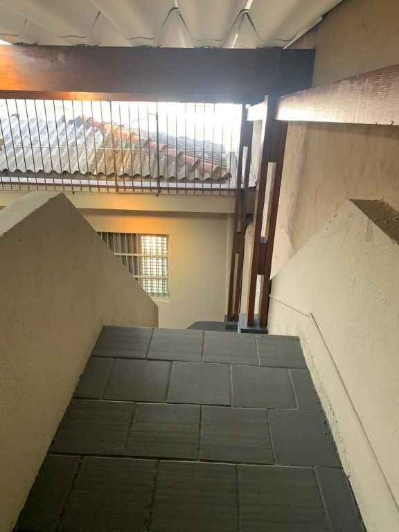 Casa à venda com 3 quartos, 440m² - Foto 6