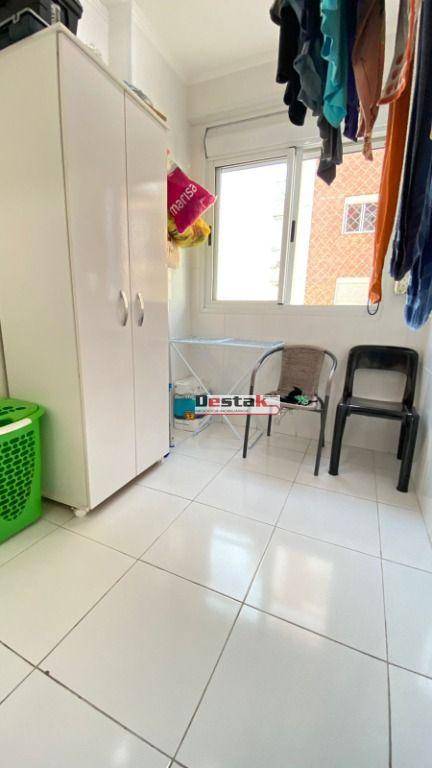 Apartamento à venda com 3 quartos, 138m² - Foto 52