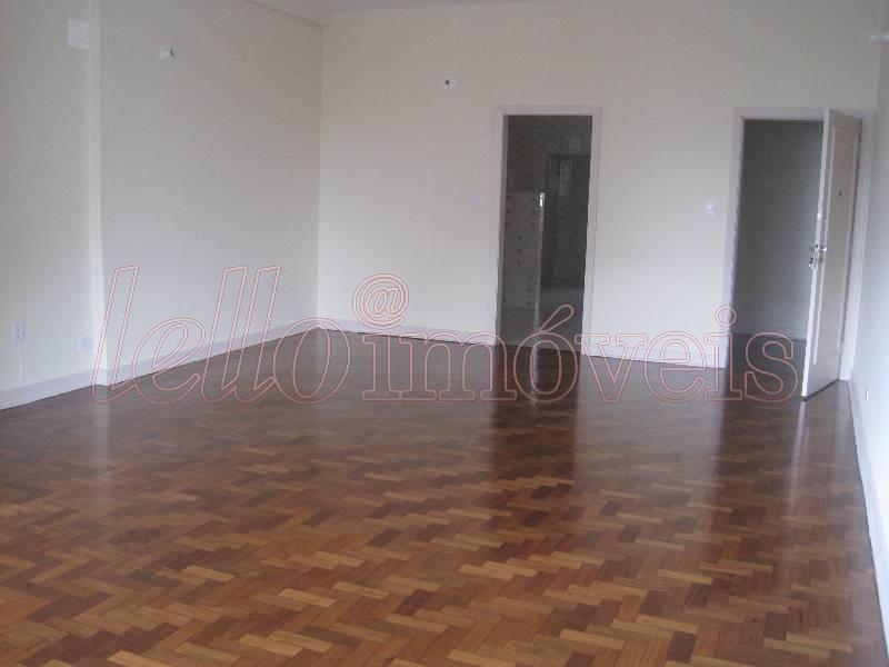 Apartamento para alugar com 2 quartos, 117m² - Foto 3