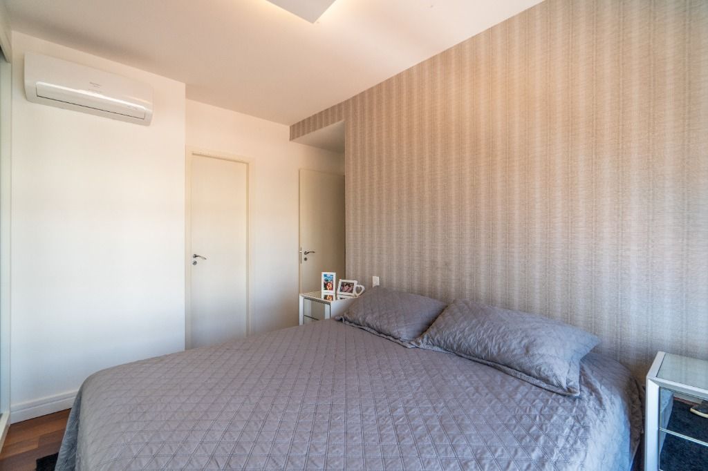 Apartamento à venda com 2 quartos, 66m² - Foto 11