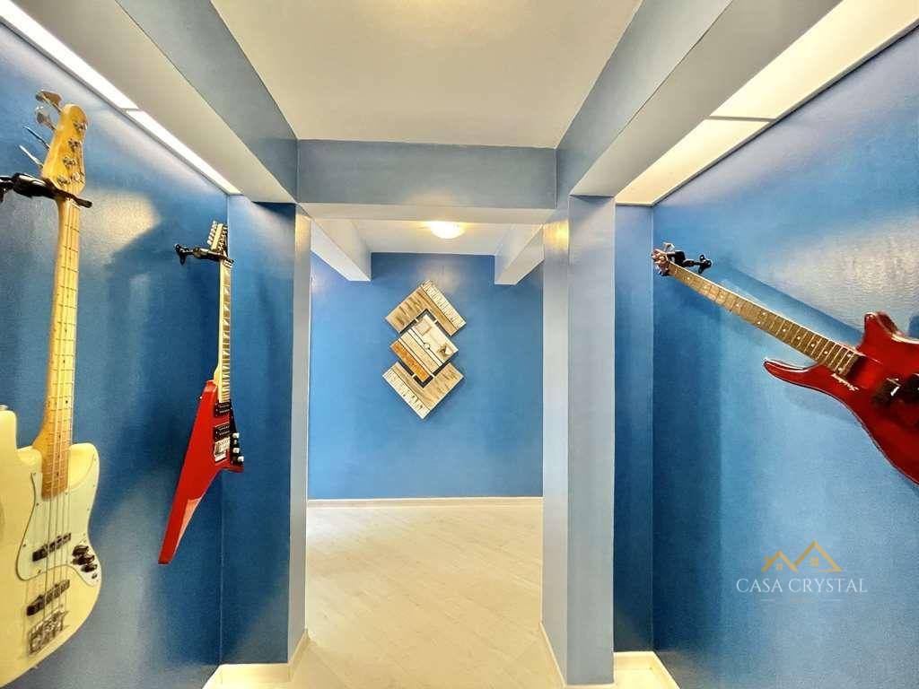 Casa de Condomínio à venda com 4 quartos, 408m² - Foto 31