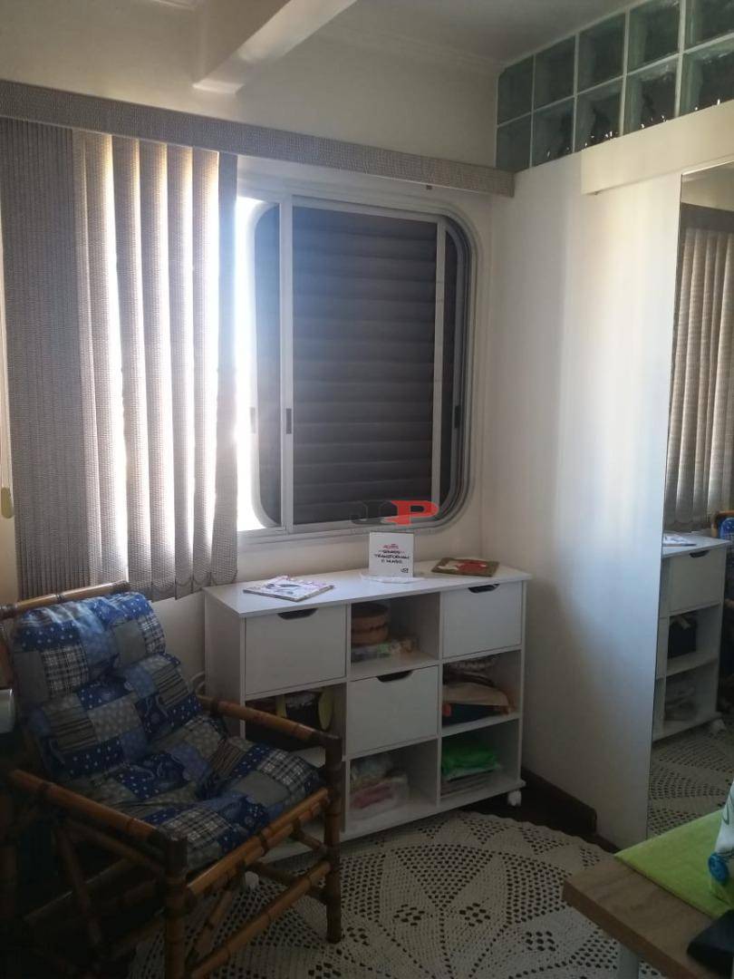 Apartamento à venda com 3 quartos, 84m² - Foto 25