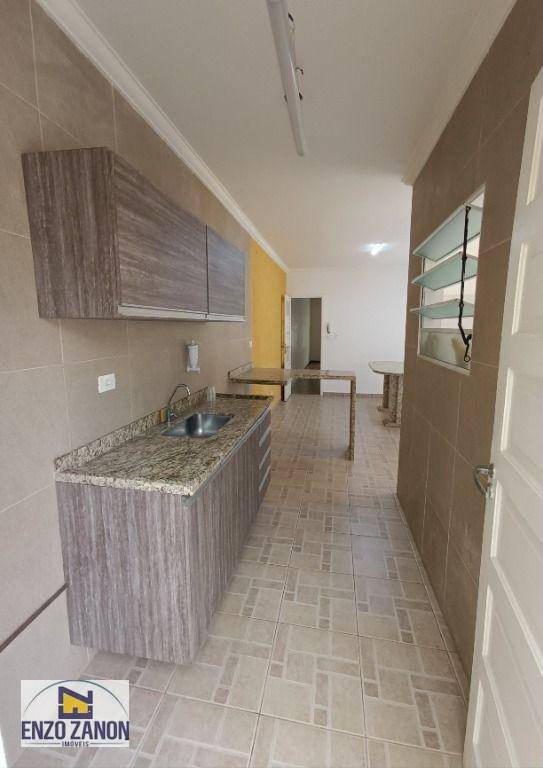 Sobrado à venda com 3 quartos, 164m² - Foto 3