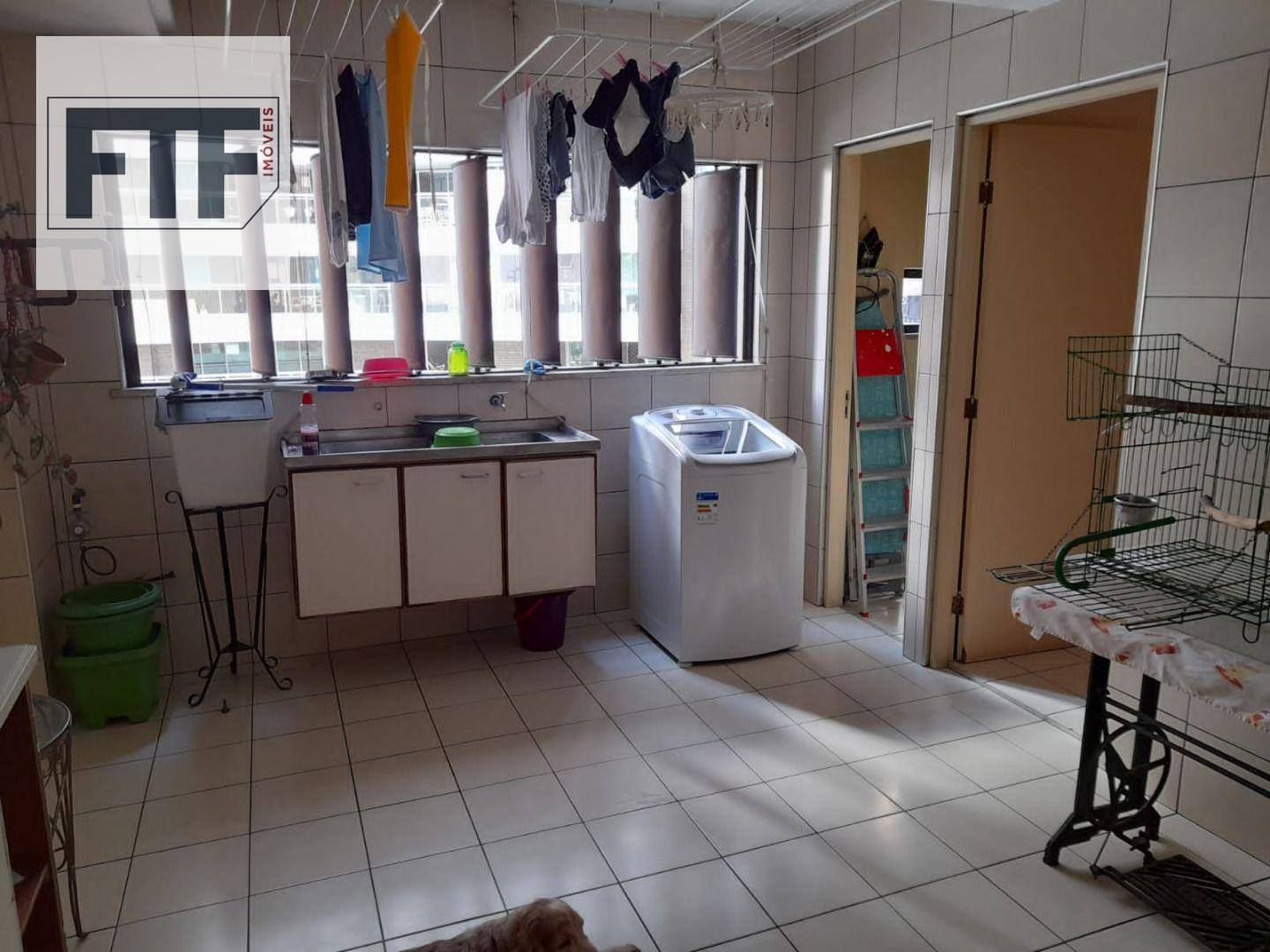 Apartamento à venda com 4 quartos, 340m² - Foto 5