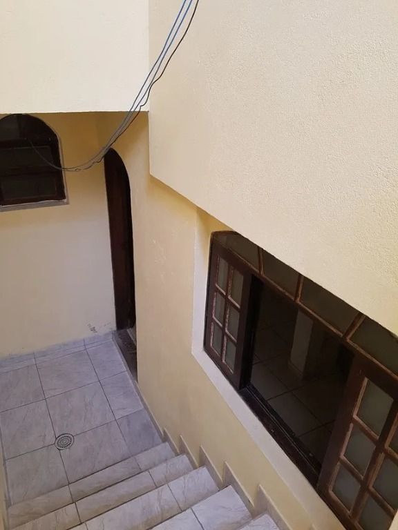 Sobrado à venda com 1 quarto, 195m² - Foto 10