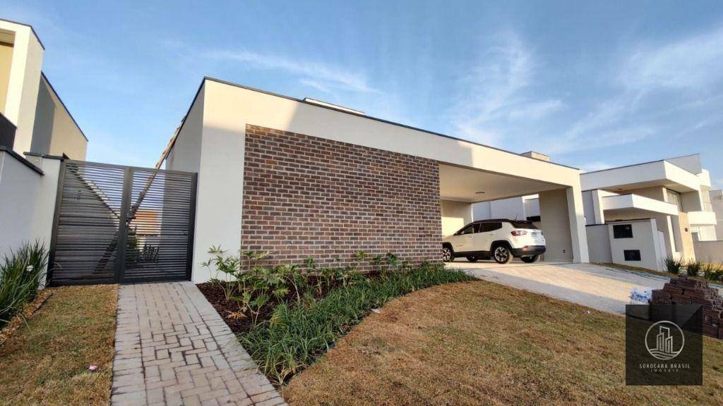 Casa de Condomínio à venda com 4 quartos, 258m² - Foto 1