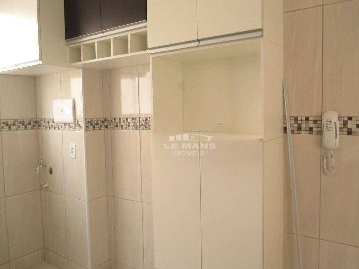 Apartamento para alugar com 2 quartos, 46m² - Foto 8