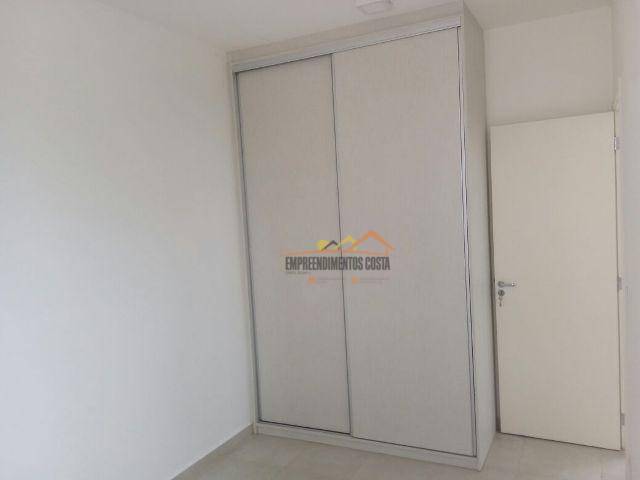 Apartamento à venda com 2 quartos, 57m² - Foto 11