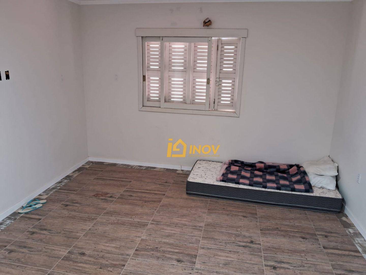 Casa à venda com 4 quartos, 320m² - Foto 27