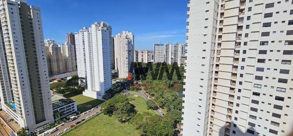 Apartamento para alugar com 3 quartos, 97m² - Foto 11