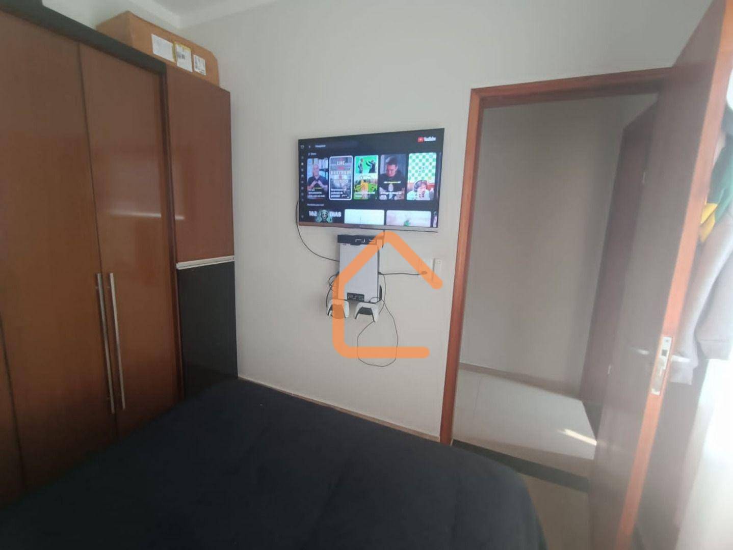 Casa à venda com 3 quartos, 240m² - Foto 16