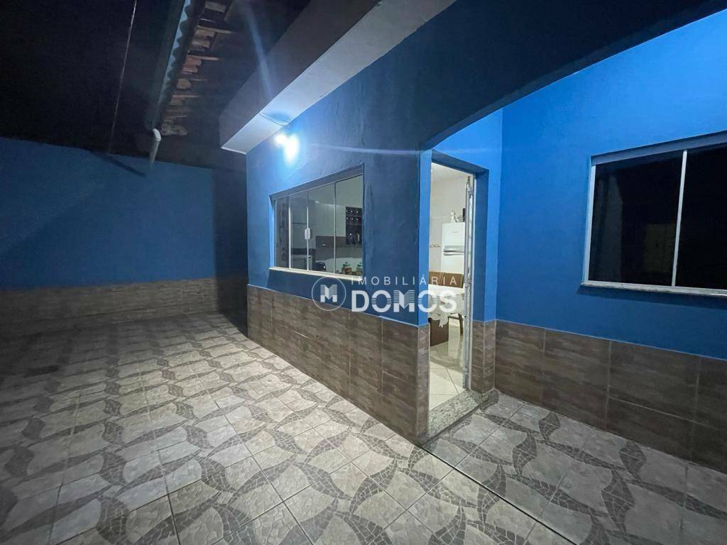 Casa à venda com 3 quartos, 200m² - Foto 8