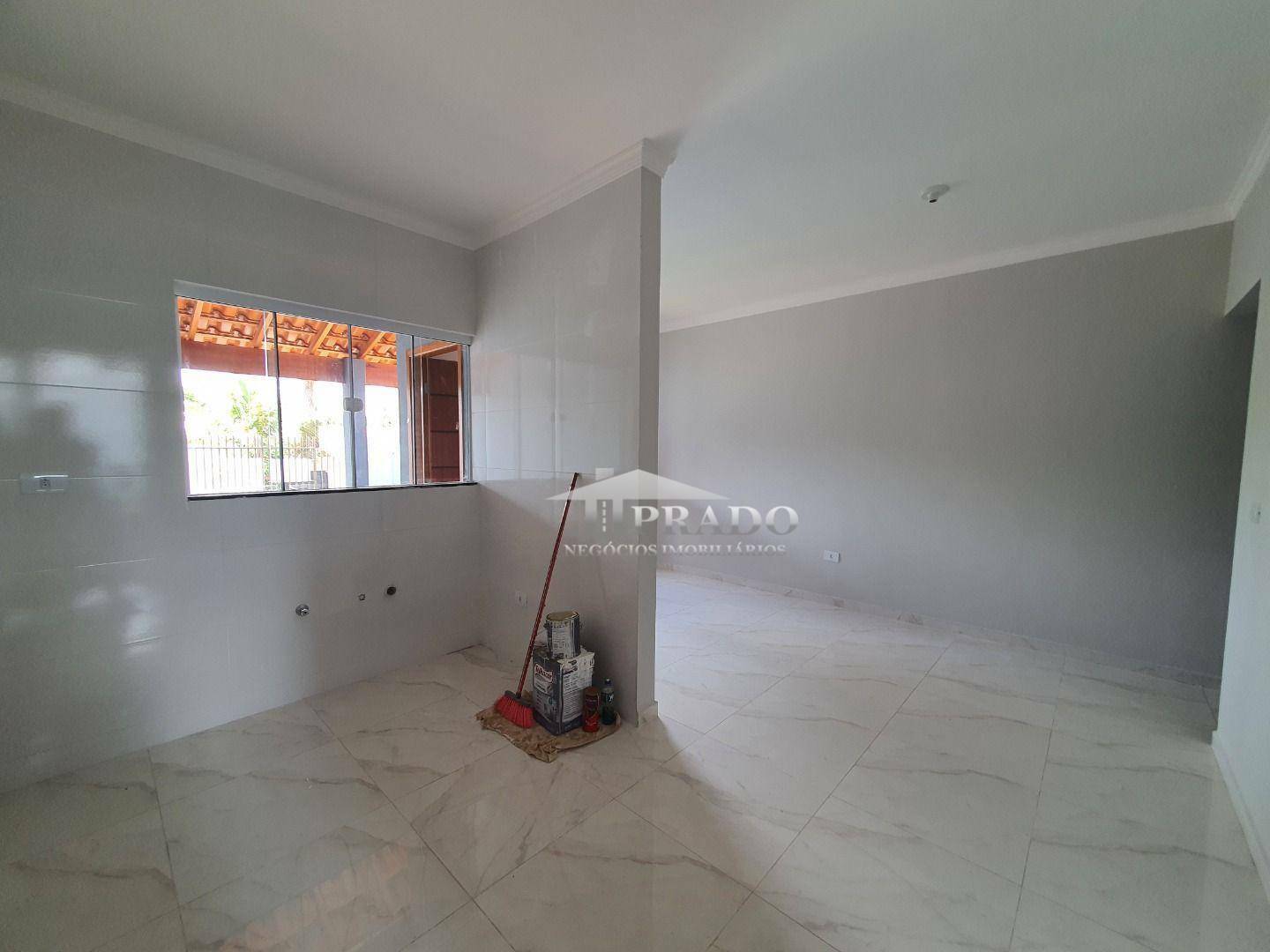 Casa à venda com 2 quartos, 61m² - Foto 7