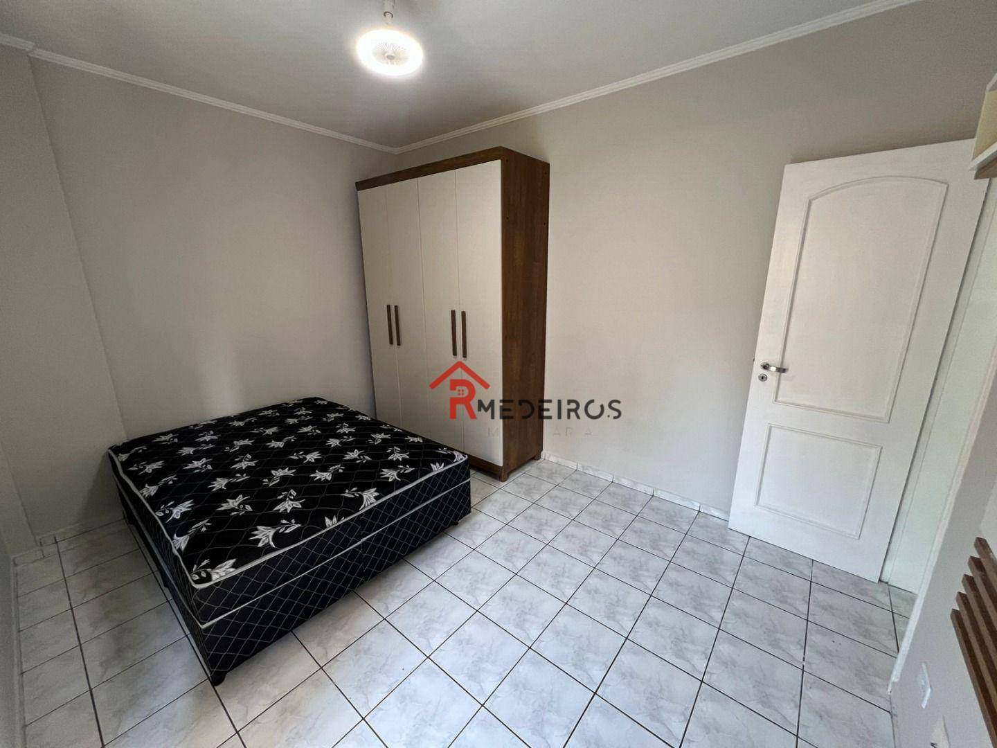 Apartamento à venda com 1 quarto, 80m² - Foto 8