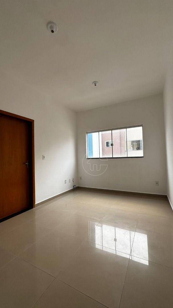 Apartamento para alugar com 3 quartos, 70m² - Foto 3