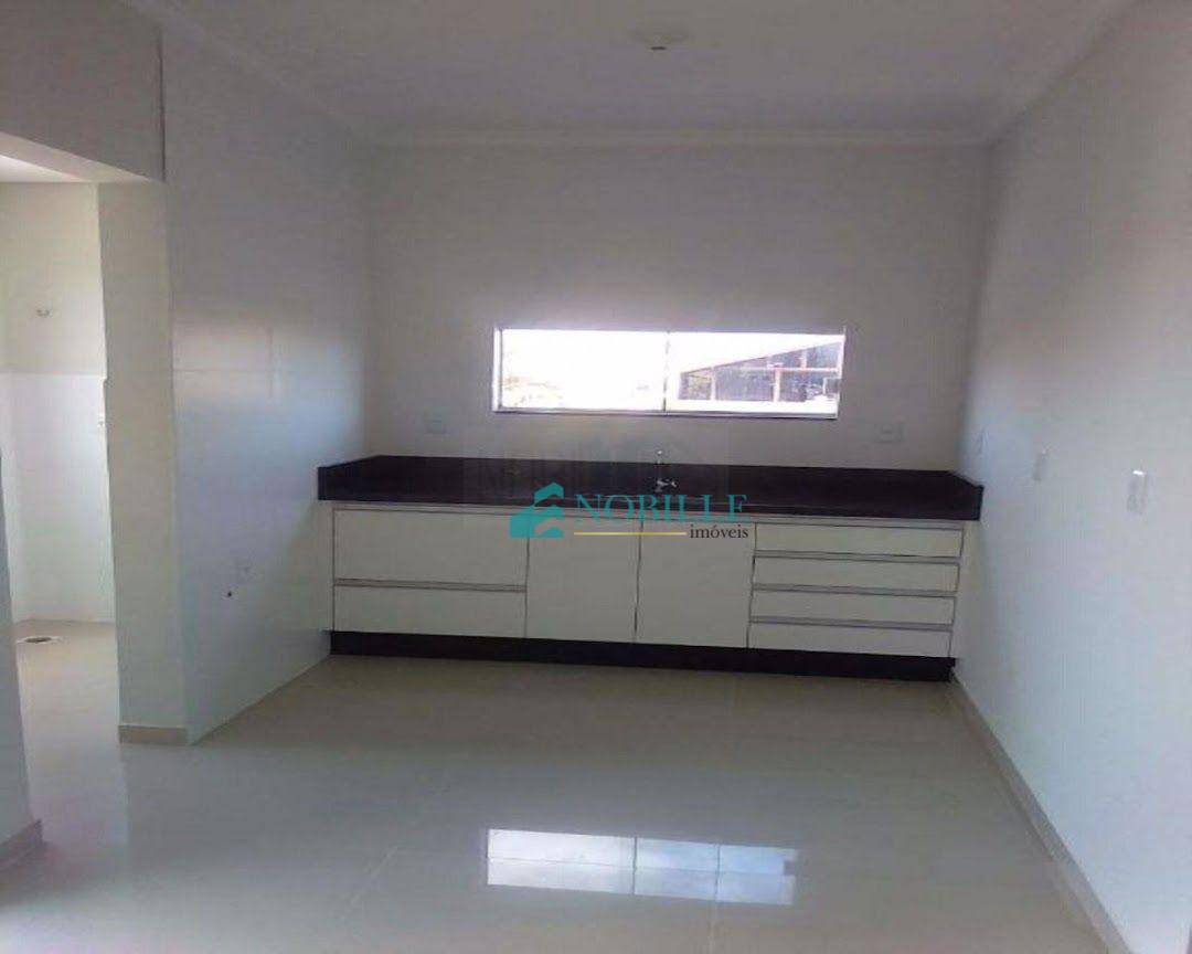 Apartamento para alugar com 2 quartos, 57m² - Foto 4