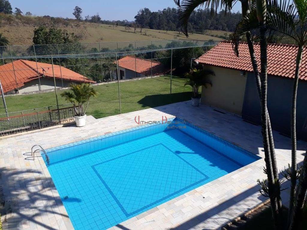 Casa de Condomínio à venda e aluguel com 4 quartos, 400m² - Foto 1