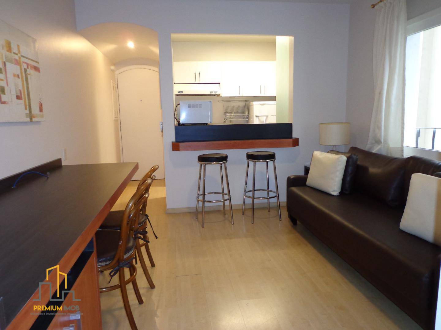 Flat/Apart Hotel para alugar com 1 quarto, 42m² - Foto 1