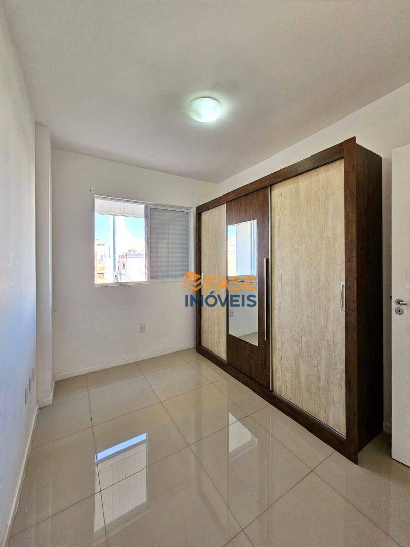 Apartamento à venda com 2 quartos, 71m² - Foto 14