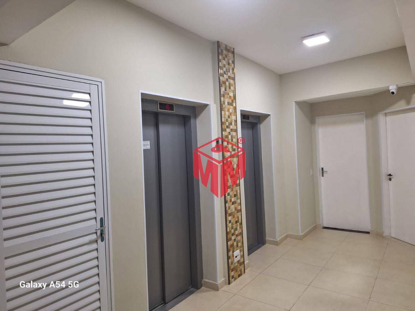 Apartamento à venda com 3 quartos, 70m² - Foto 13