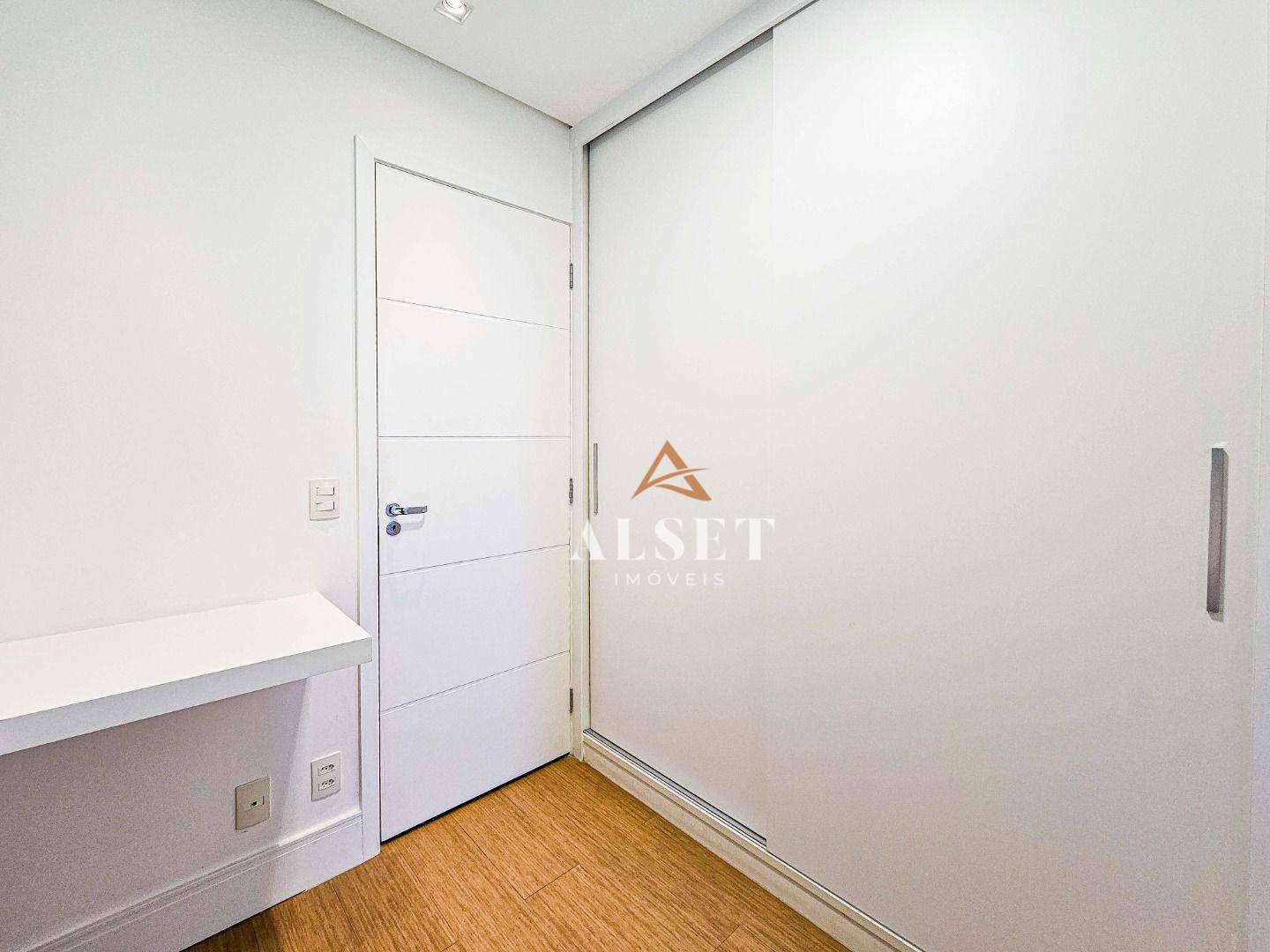 Apartamento à venda com 3 quartos, 105m² - Foto 37