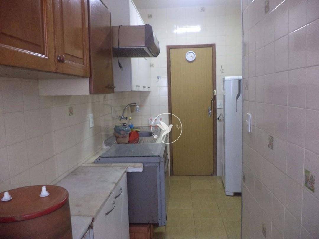 Apartamento à venda com 3 quartos, 70m² - Foto 11