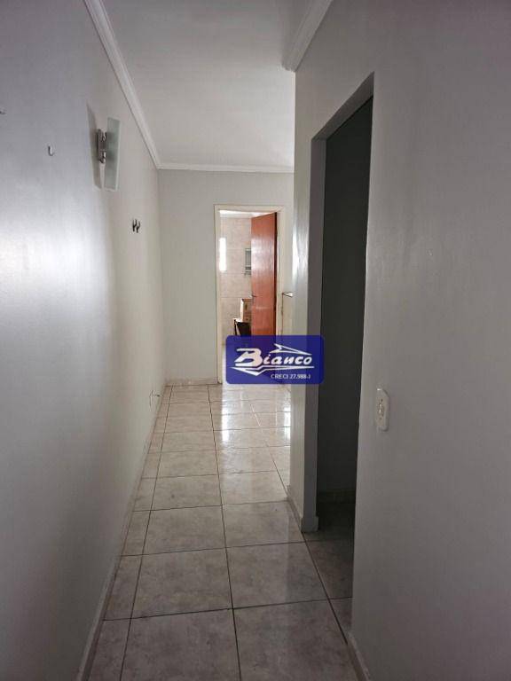 Apartamento à venda com 1 quarto, 40m² - Foto 4