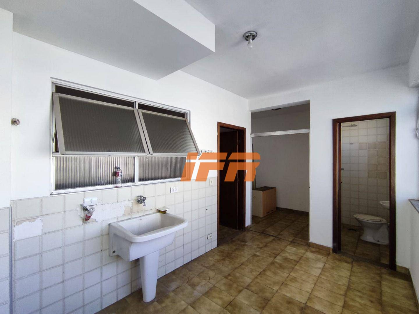 Apartamento à venda com 3 quartos, 143m² - Foto 20