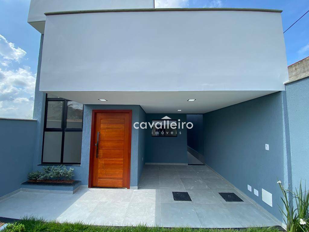 Casa à venda com 3 quartos, 118m² - Foto 1